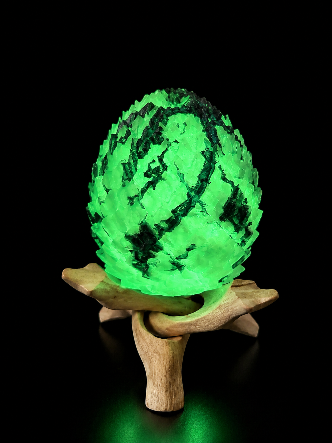 The Silver-Veined Egg | Glow-in-the-Dark Dragon Egg