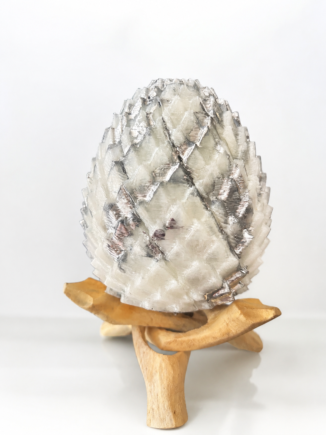 The Silver-Veined Egg | Glow-in-the-Dark Dragon Egg
