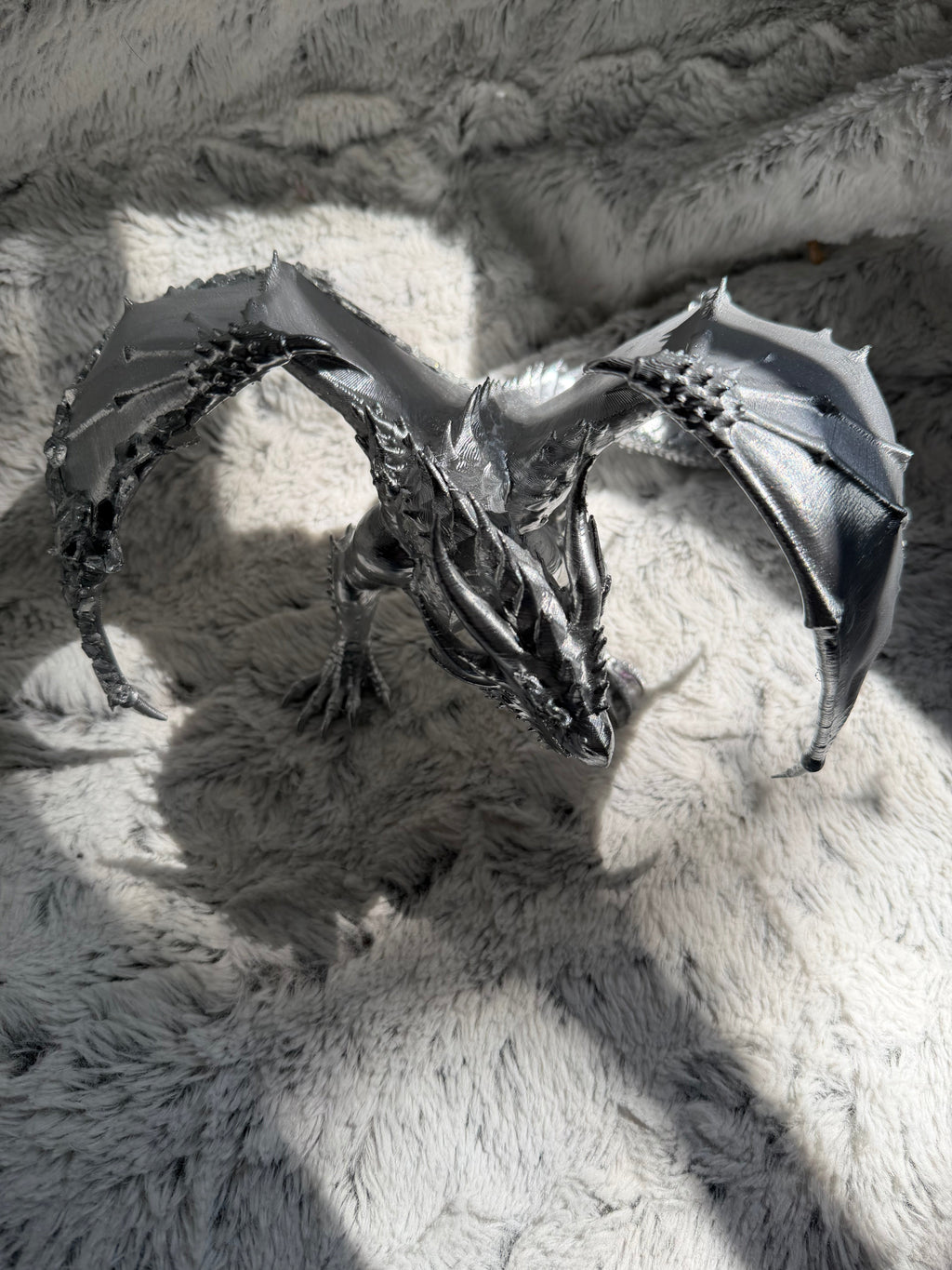Mirrored Dragon side view showing full body, wingspan, and scale detail