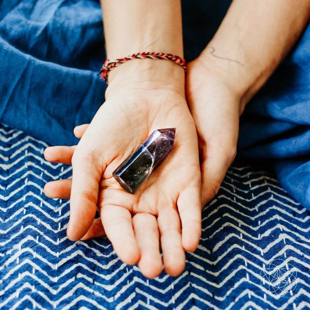 Cleansing Crystal Stone – Spiritual Energy
